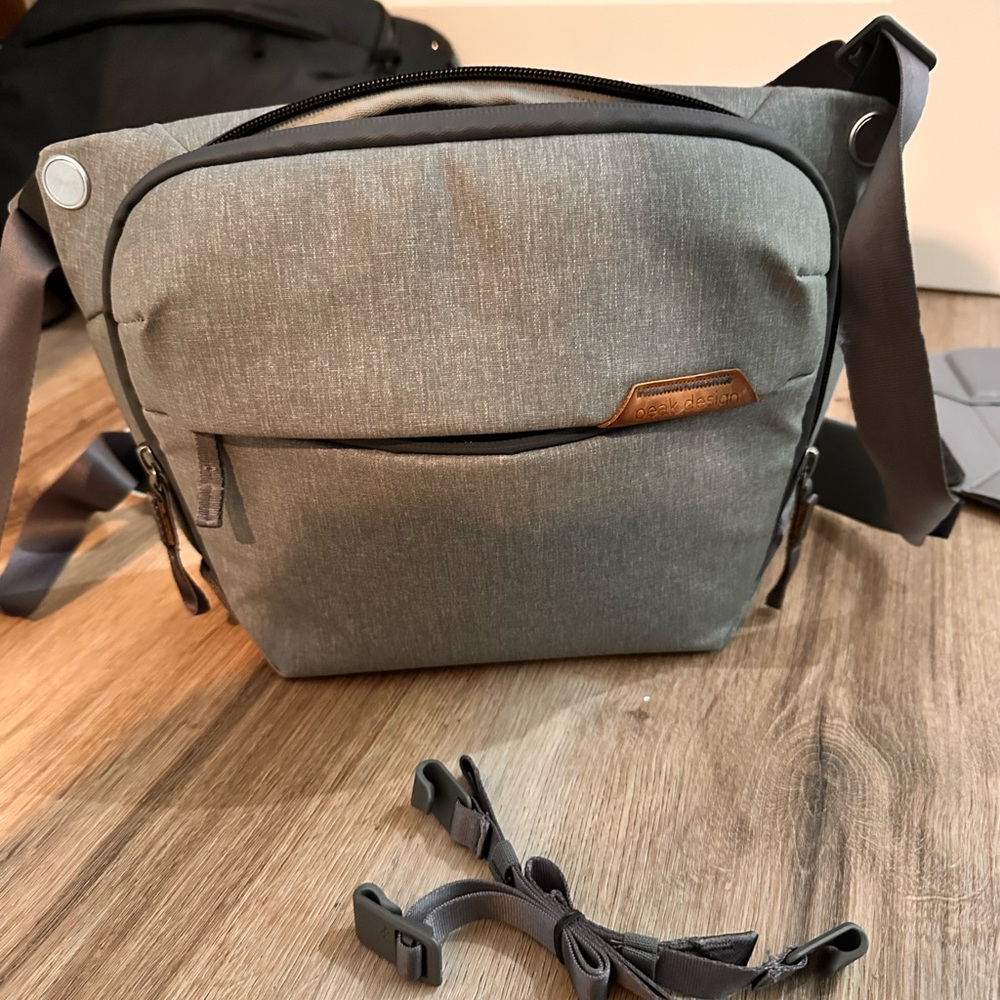Stylish Gray Men's Bag
